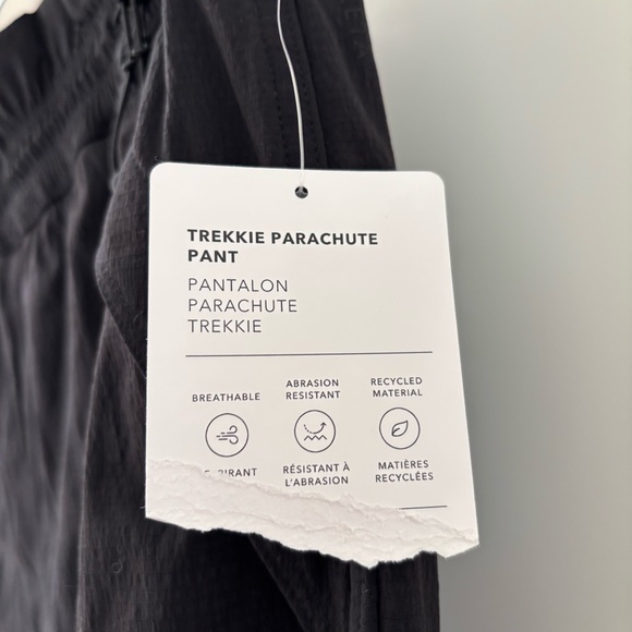 NWT Athleta Trekkie Parachute Pant Black Petite Large - Picture 5 of 6